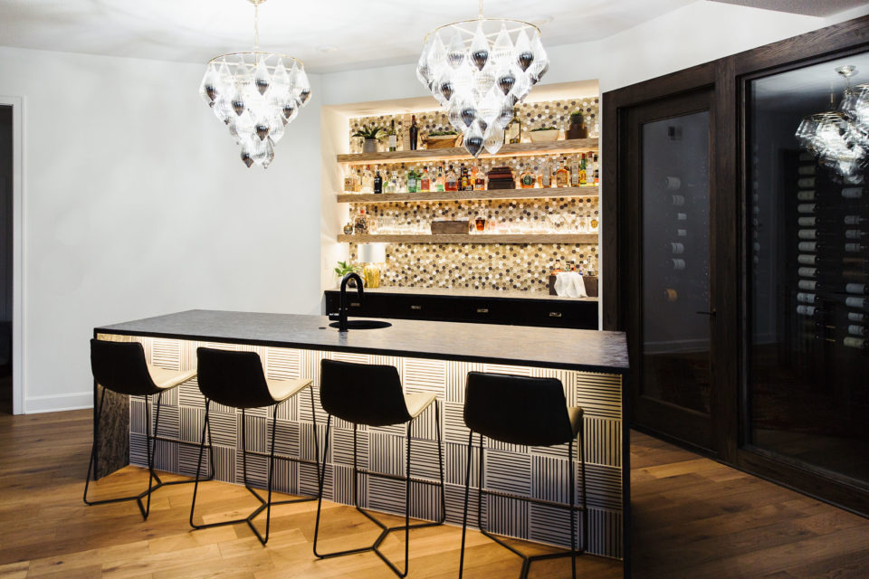 bar with countertop