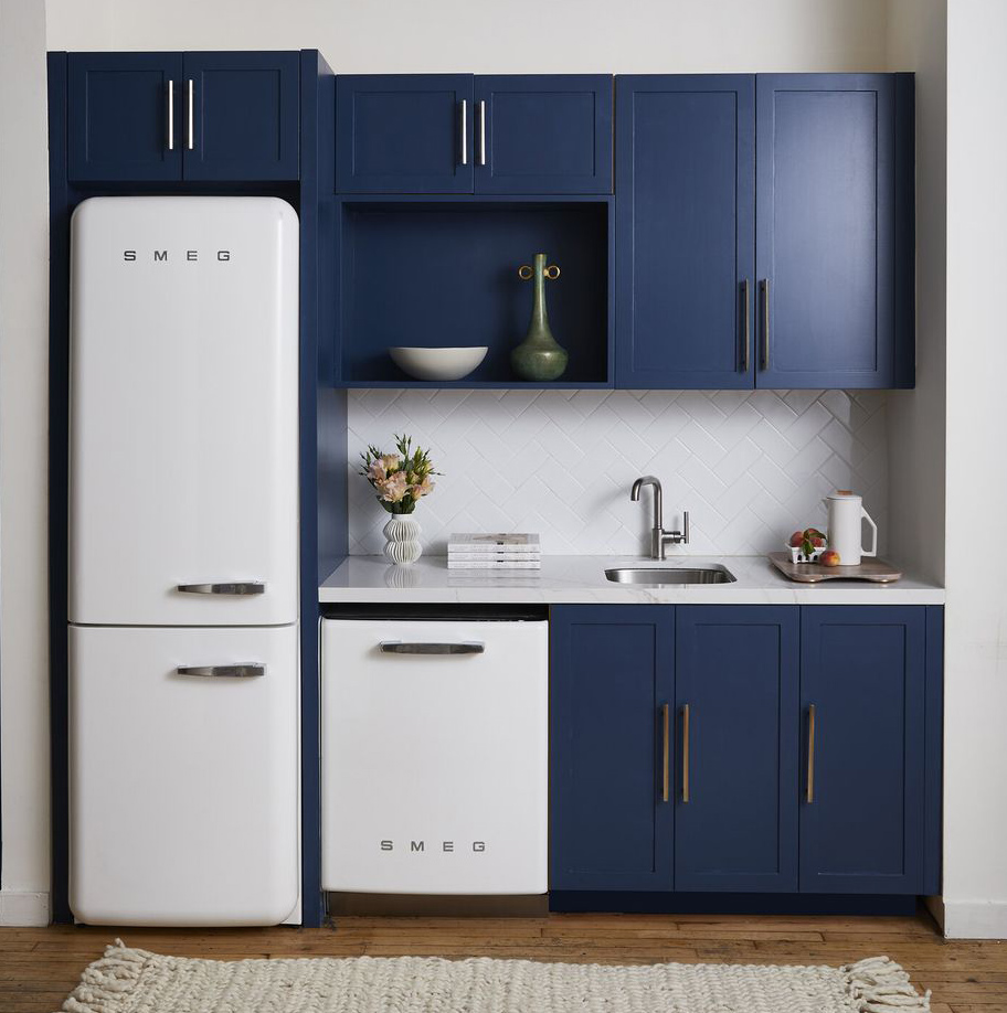 Navy cabinetry 